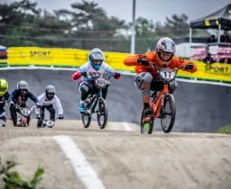 Un agenda sportif musclé !