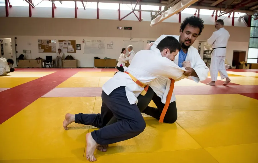 Au Judo club de Nantes, le tatami accueille les porteurs de handicap