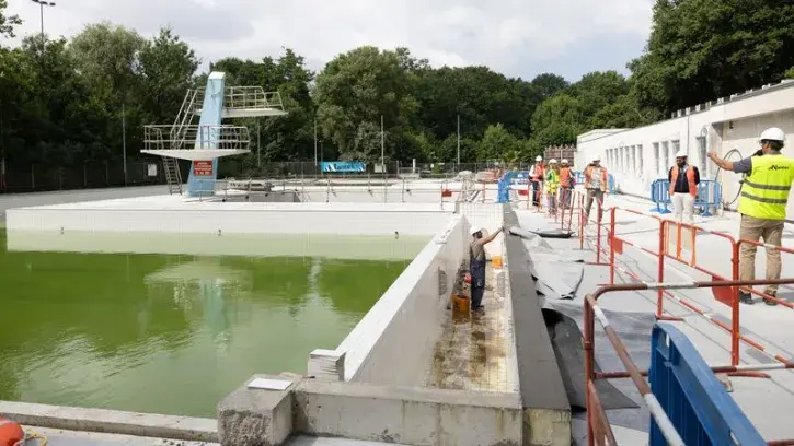 chantier piscine dervallières