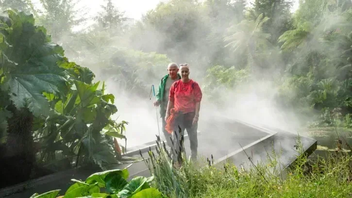 Un bînome de l'association Avançons Ansemble