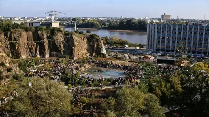 Le Jardin extraordinaire vu du dessus, depuis le square Schwob.