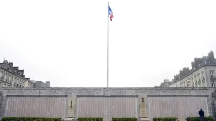 Tables mémoriales de Nantes