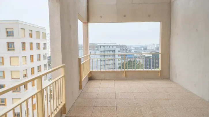 La terrasse d'un logement, sur l'île de Nantes.