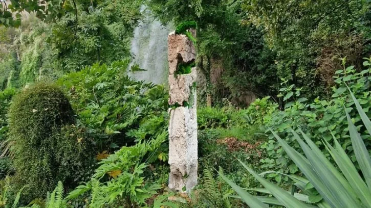 Une oeuvre de Barbara Shroeder. 