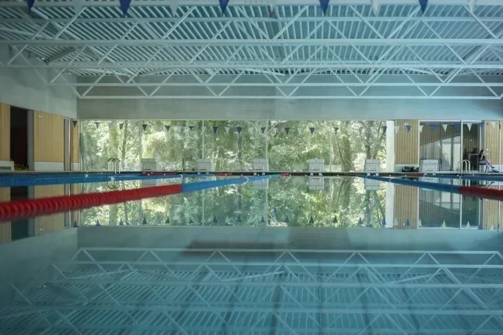piscine dervallières bassin intérieur
