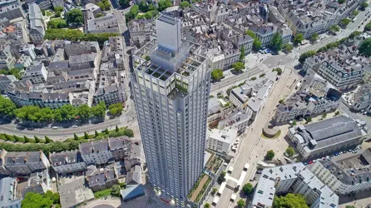 Aux 33 et 34e étages, un lieu de convivialité et de culture, ainsi qu'un belvédère panoramique permettront de profiter gratuitement de la plus belle vue sur la cité des Ducs. A 107 m de haut ! © PCA-Stream