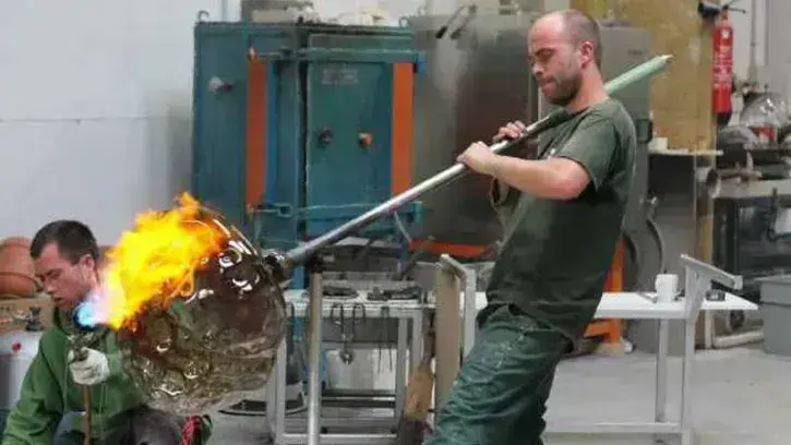 Le futur pôle de recherche/création et de production – un format inédit en France – doit contribuer à sécuriser et consolider les conditions de travail des artistes et artisans © DR.