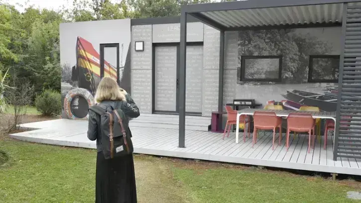 Les trois villages premiums proposent un hébergement haut de gamme jusqu'à 60 m², dans un environnement paysager soigné.