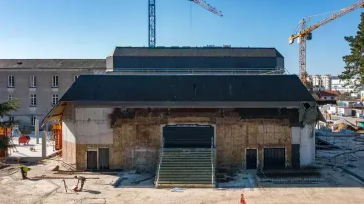 Les nouveaux espaces d'accueil, autour de l'amphithéâtre, pourront accueillir des pratiques artistiques libres © Paul Pascal - Département de Loire-Atlantique.