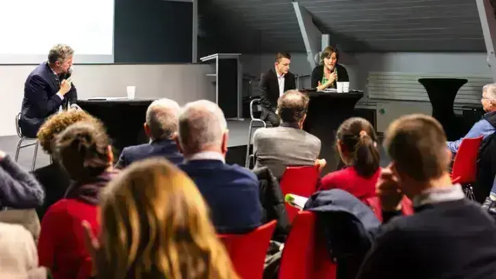 Près de 1300 personnes ont participé aux rendez-vous proposés par la Métropole afin de s'informer et d'émettre des avis sur le futur pôle d'écologie urbaine, qui prendra place sur la Prairie-de-Mauves, à Nantes. © Céline Jacq pour Nantes Métropole