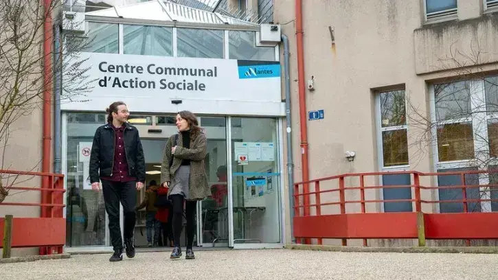 Le CCAS de Nantes est ouvert du lundi au vendredi, au 1bis place Saint-Similien à Nantes.