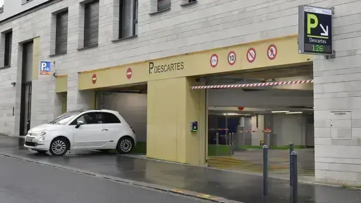 L'objectif de l'opérateur de stationnement est de « diviser par deux » la consommation électrique de ses sites nantais © Rodolphe Delaroque.