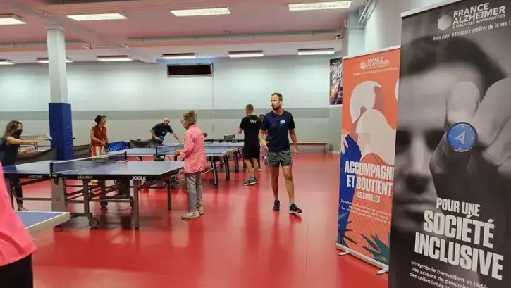 Des parties de ping-pong sont au programme. © France Alzheimer 44